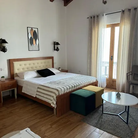 Bella Vista Bed & Breakfast Shkoder