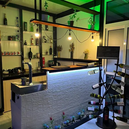 Bella Vista Bed & Breakfast Shkoder
