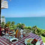 Bella Vista Alojamento de Acomodação e Pequeno-almoço 3*