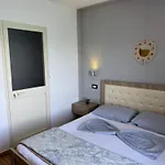 Alojamento de Acomodação e Pequeno-almoço Bella Vista 3*