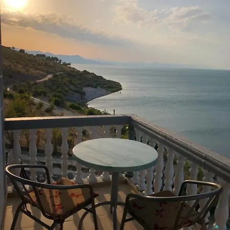 Bella Vista 3*