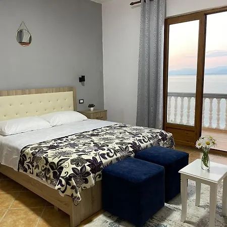 Bella Vista Bed and Breakfast *