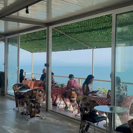 Bella Vista 3*