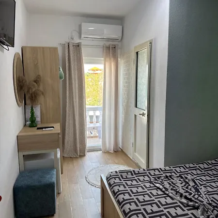 Bella Vista 3* Shkodër