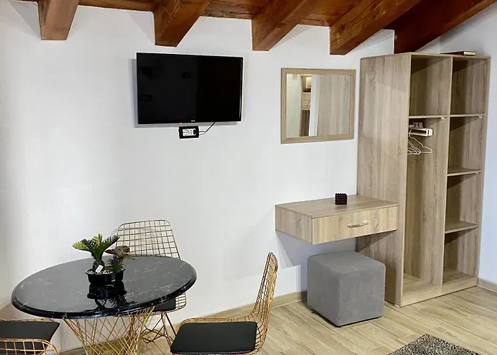 Bella Vista 3* Shkodër