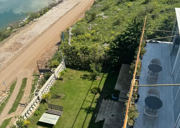 Bella Vista 3* Shkodër